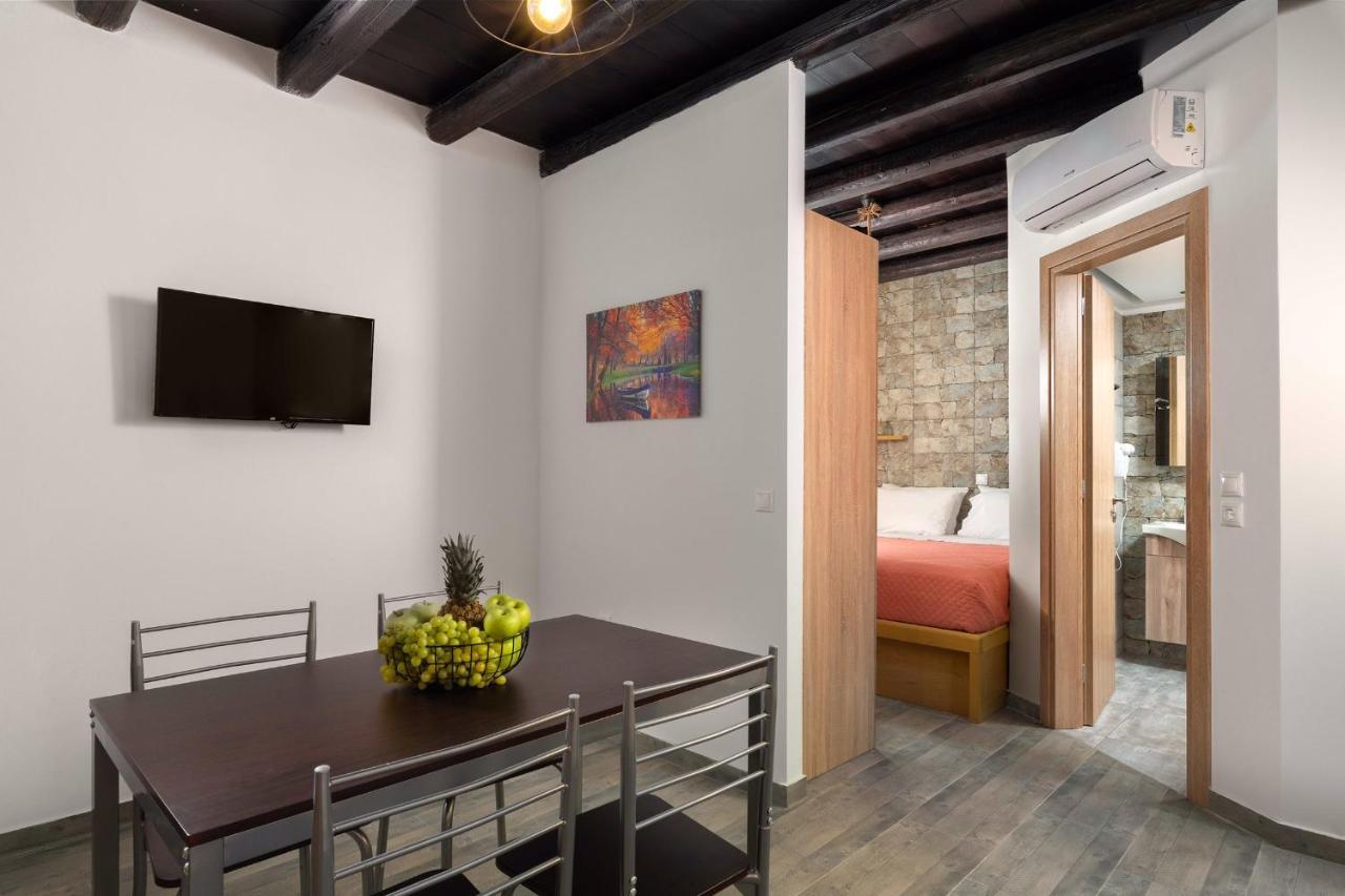 Apartments In The Center Marasia Rhodes City 外观 照片