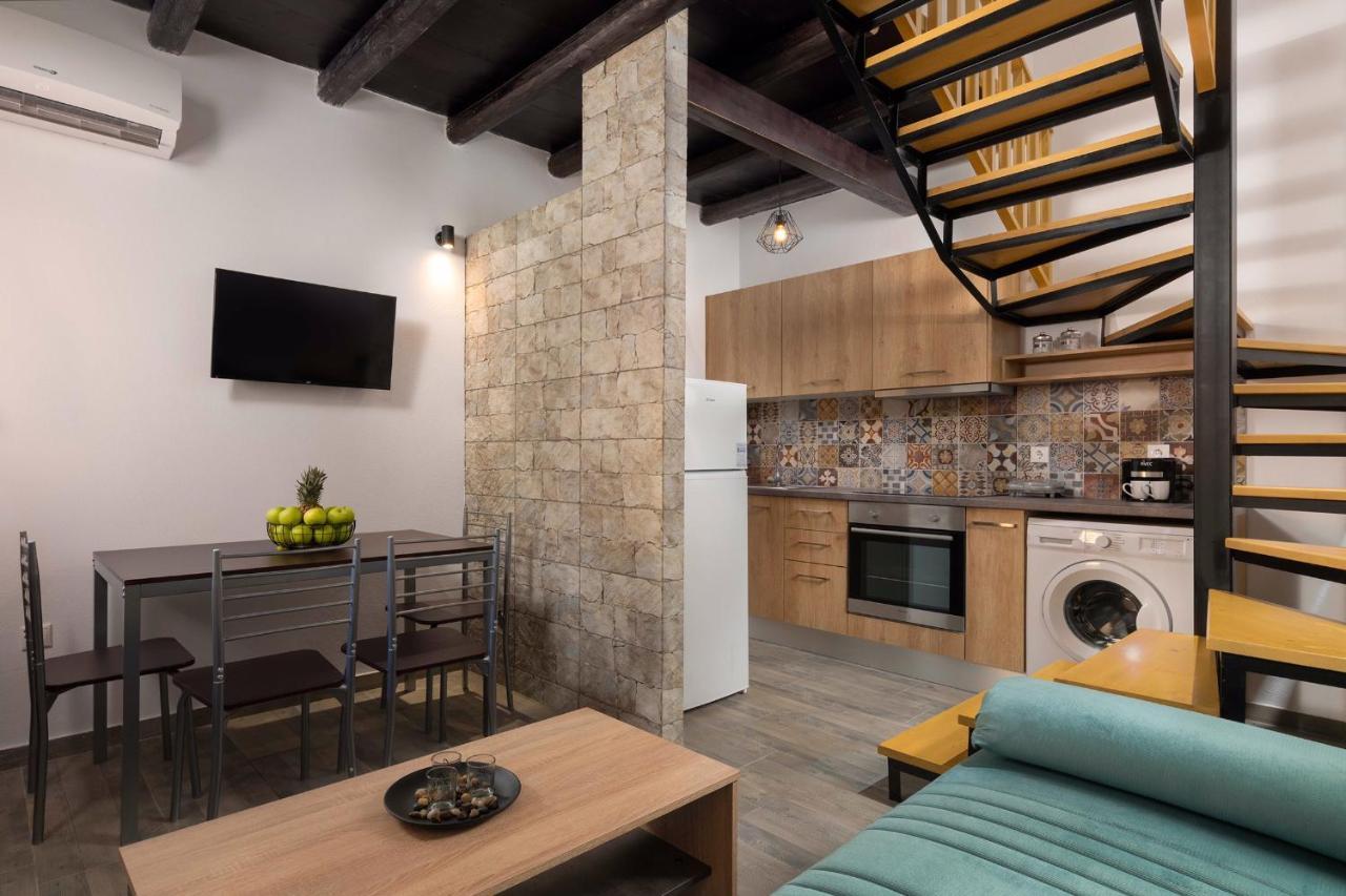 Apartments In The Center Marasia Rhodes City 外观 照片