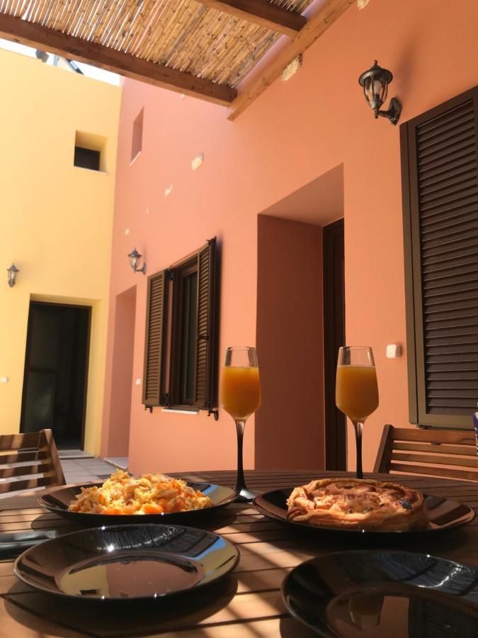 Apartments In The Center Marasia Rhodes City 外观 照片
