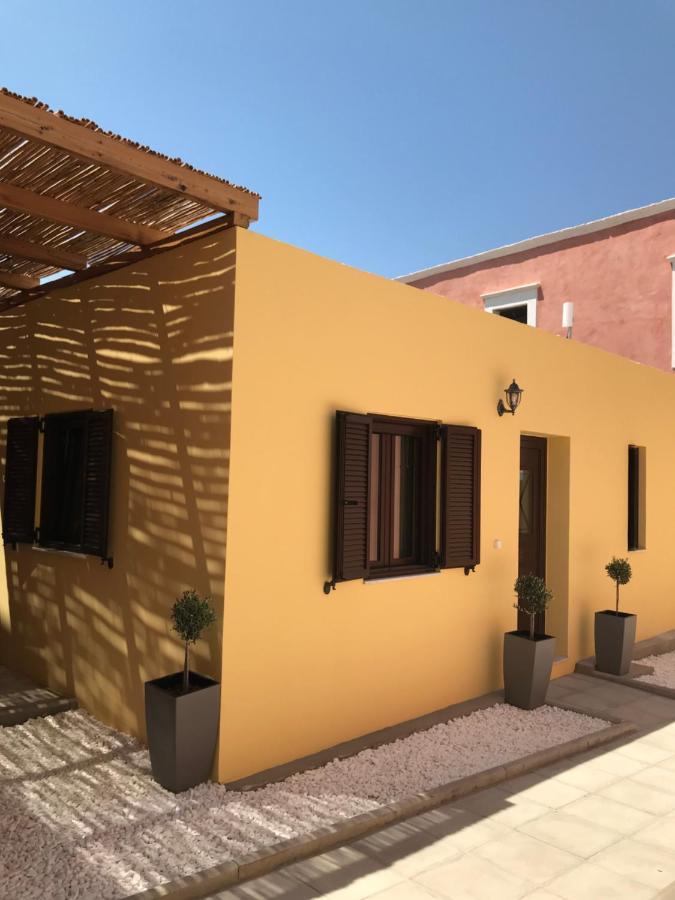Apartments In The Center Marasia Rhodes City 外观 照片